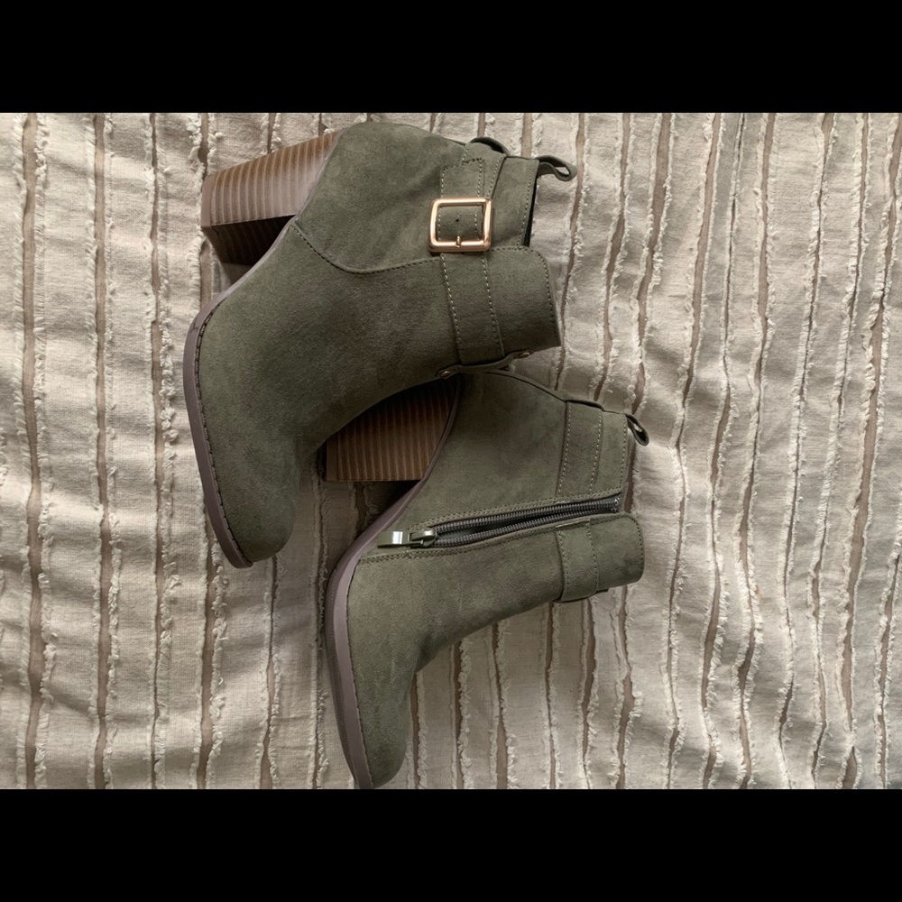 Diba Booties - Picture 3 of 10